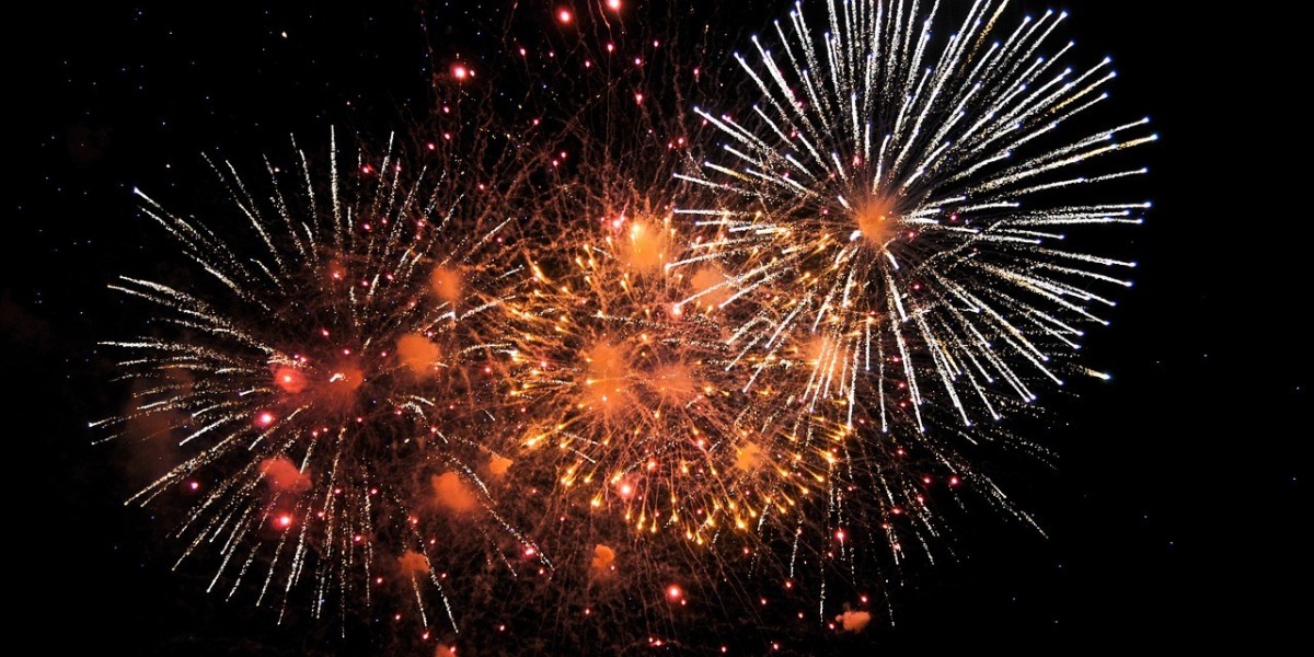 Dementia and Bonfire Night: Practical Tips for Carers